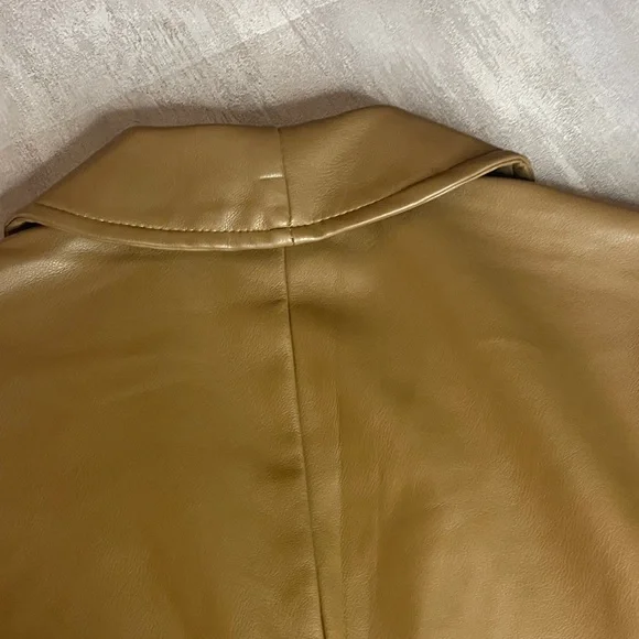 Faux Tan Leather cropped Jacket/blazer- size L - Picture 9 of 11